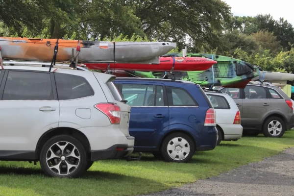 Why is kayak fishing popular