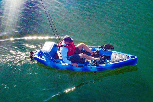 Reel Yaks Pedal Kayak Fishing Angler 11’