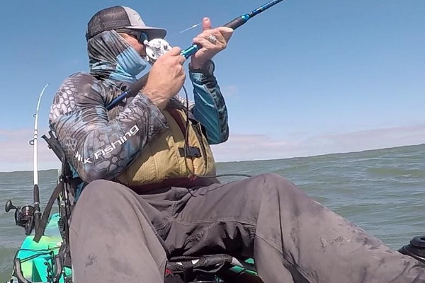 How to Keep Safe When Kayak Fishing in the Ocean
